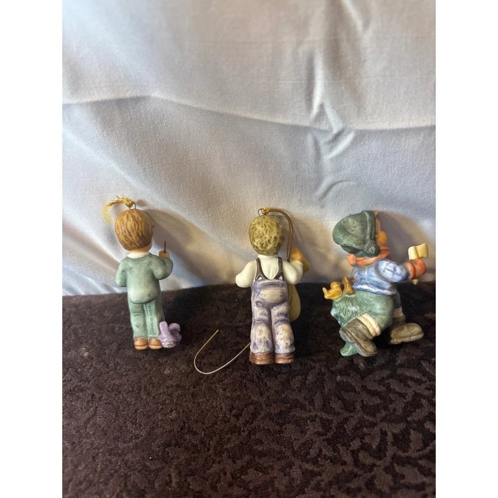 Berta Hummel ornaments, lot of‎ 3.